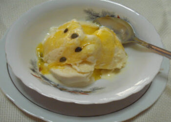 sorvete de maracujá com coco