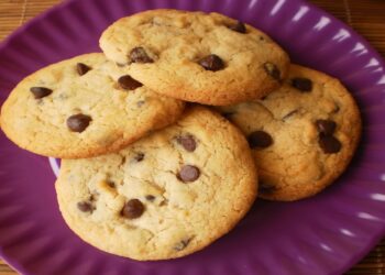 Cookie de ninho com gotas de chocolate