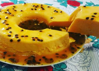 Pudim de maracujá com gelatina